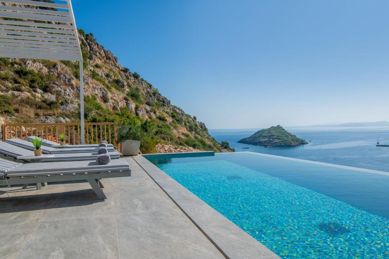 Villa Paganos Volimes Bagian luar foto